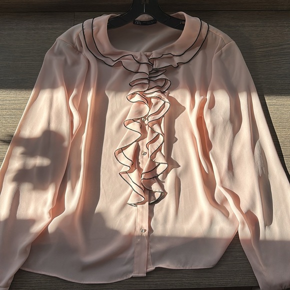 New Zara ruffle blouse, Size XL - Picture 6 of 7